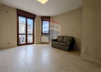 Soggiorno - Quadrilocale Via Antonio Gramsci
 
107, Foggia - foto 2