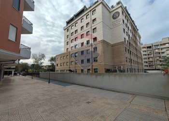 Edificio all\'aperto - Quadrilocale Via Antonio Gramsci
 
107, Foggia - foto 6