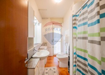 Bagno - Quadrilocale Via Nello Catellani
 
3, Guastalla - foto 14