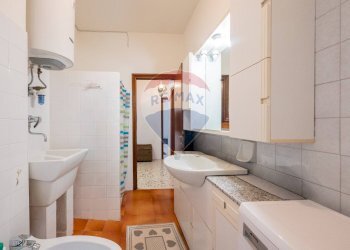 Bagno - Quadrilocale Via Nello Catellani
 
3, Guastalla - foto 15