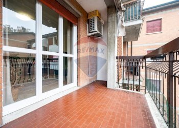 Balcone - Quadrilocale Via Nello Catellani
 
3, Guastalla - foto 30