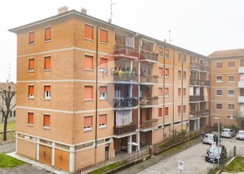 Edificio all\'aperto - Quadrilocale Via Nello Catellani
 
3, Guastalla - foto 37