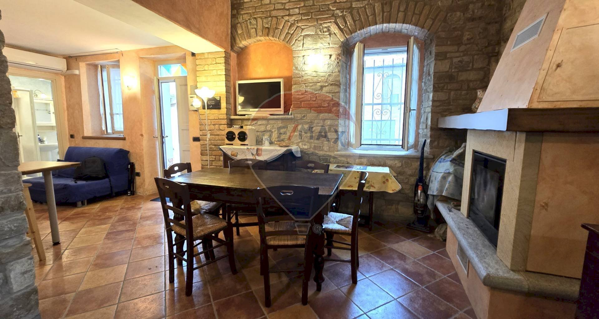 Sala da pranzo - Casa semi indipendente Rovescala - foto 3