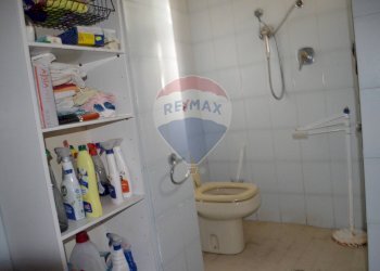 Bagno - Appartamento Piazzaa Roma
 
4, Paupisi - foto 12