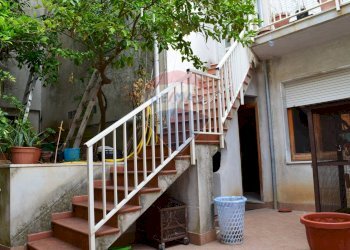 Scale - Appartamento Piazzaa Roma
 
4, Paupisi - foto 18