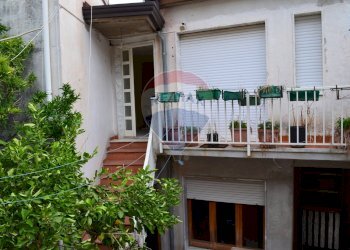 Casa all\'aperto - Appartamento Piazzaa Roma
 
4, Paupisi - foto 1