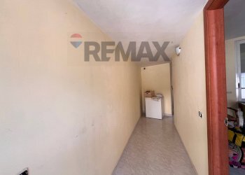 Hall / corridoio - Appartamento Piazzaa Roma
 
4, Paupisi - foto 31