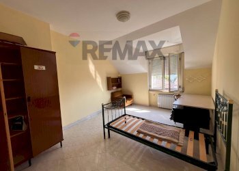 Camera / camera da letto - Appartamento Piazzaa Roma
 
4, Paupisi - foto 40