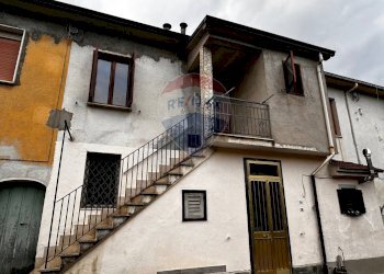 Casa all\'aperto - Two-room apartment rione Taverna
 
7, Tufo - photo 1
