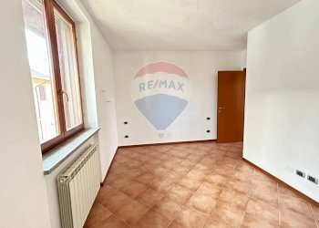 Stanza vuota - Casa semi indipendente Turbigo - foto 9