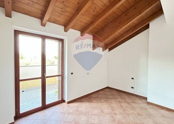 Stanza vuota - Casa semi indipendente Turbigo - foto 10