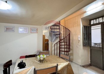 Sala da pranzo - Bilocale Via Falconieri
 
16, Napoli - foto 9