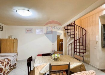 Sala da pranzo - Bilocale Via Falconieri
 
16, Napoli - foto 15