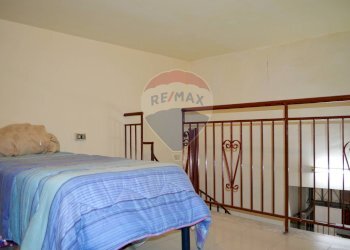 Camera / camera da letto - Bilocale Via Falconieri
 
16, Napoli - foto 37