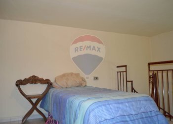 Camera / camera da letto - Bilocale Via Falconieri
 
16, Napoli - foto 38