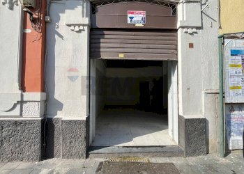 Parcheggio - Negozio Viale Margherita
32, Napoli - foto 1