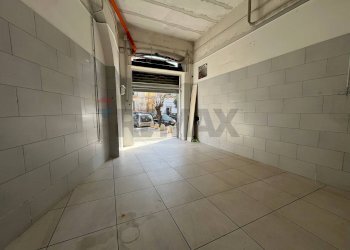 Parcheggio - Negozio Viale Margherita
32, Napoli - foto 4