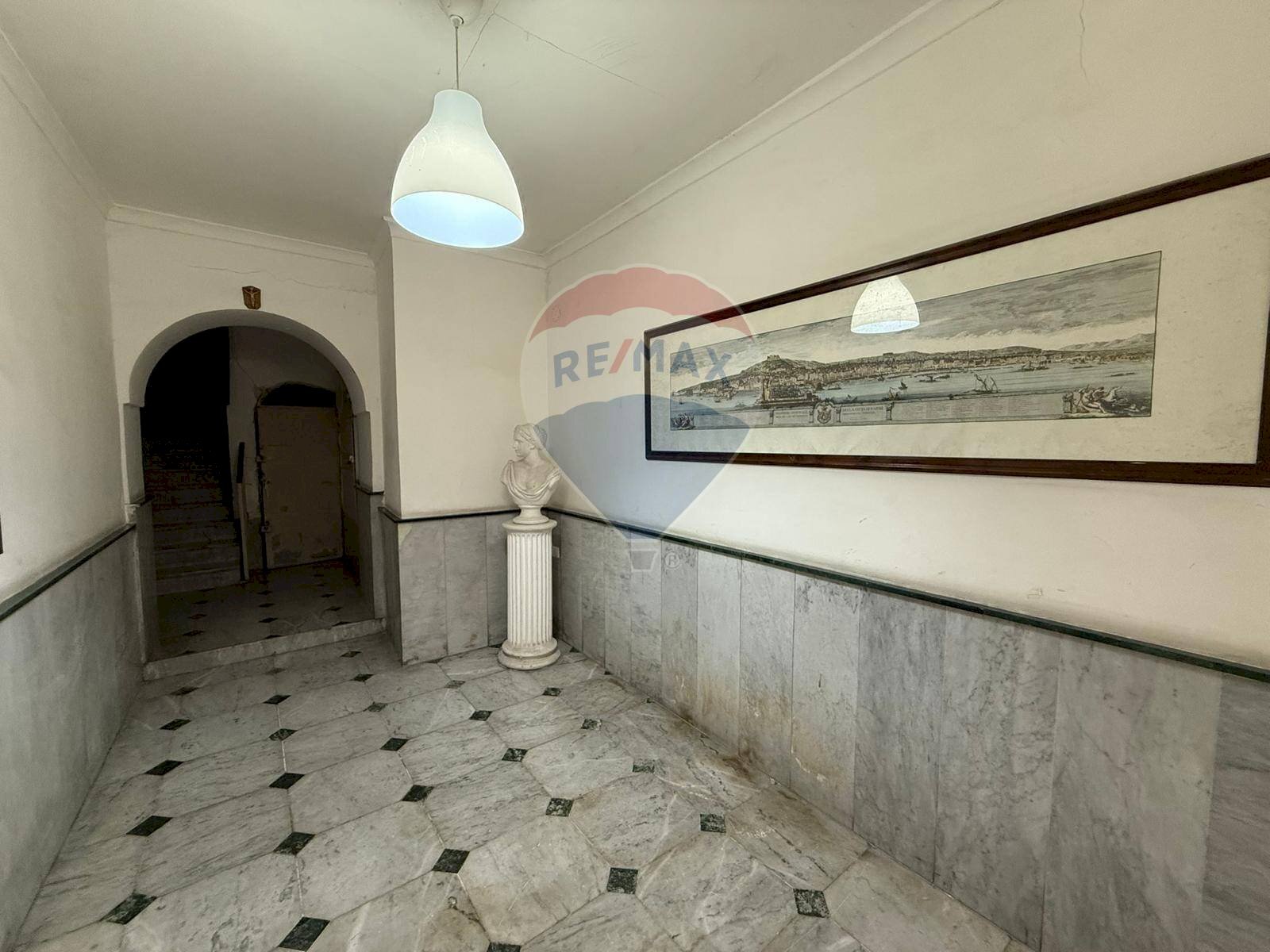 Hall / corridoio - Quadrilocale Via Settimo Duchesca
49, Napoli - foto 3