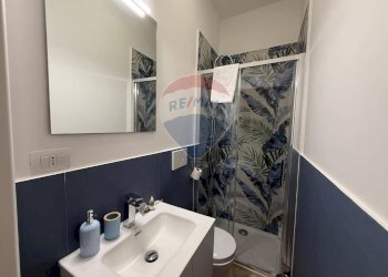 Bagno - Quadrilocale Via Settimo Duchesca
 
49, Napoli - foto 12