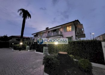 esterno - Quadrilocale Viale Roma
 
114, Massa - foto 27