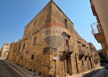 Edificio all\'aperto - Casa indipendente Castelvetrano - foto 1