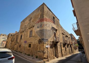 Edificio all\'aperto - Casa indipendente Castelvetrano - foto 4