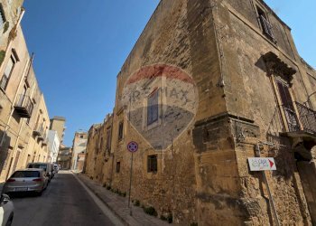 Edificio all\'aperto - Casa indipendente Castelvetrano - foto 5