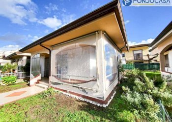 esterno - Casa semi indipendente G. Pardini
 
49, Viareggio - foto 1
