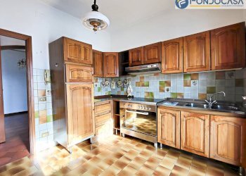 cucina - Casa semi indipendente G. Pardini
 
49, Viareggio - foto 7