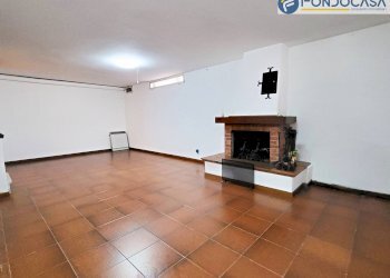 taverna - Casa semi indipendente G. Pardini
 
49, Viareggio - foto 27