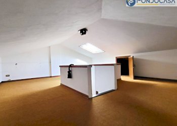 mansarda - Casa semi indipendente G. Pardini
 
49, Viareggio - foto 29