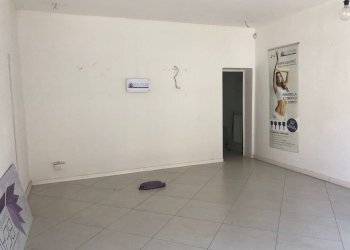 Foto 9 - Attività Commerciale Via Di Salviano
 
54, Livorno - foto 8