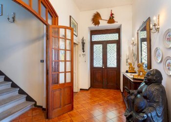 Foto 10 - Villa Viale Giuseppe Garibaldi
 
68, Maccagno con Pino e Veddasca - foto 10