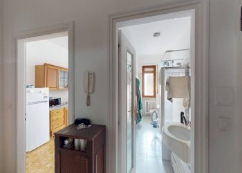 Foto 3 - Three-room apartment Corso Cirie'
 
24, Torino - photo 3