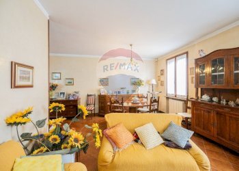 Sala da pranzo - Villa a Schiera Via Edison
 
16, Porto Mantovano - foto 11