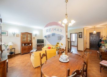 Sala da pranzo - Villa a Schiera Via Edison
 
16, Porto Mantovano - foto 13