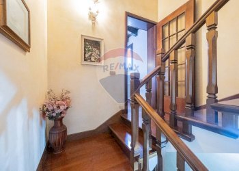 Scale - Villa a Schiera Via Edison
 
16, Porto Mantovano - foto 18