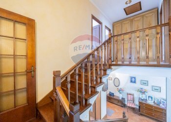 Scale - Villa a Schiera Via Edison
 
16, Porto Mantovano - foto 19