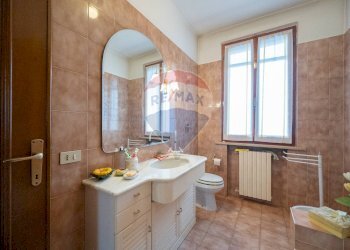 Bagno - Villa a Schiera Via Edison
 
16, Porto Mantovano - foto 37