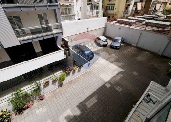 Terrazza - Cantina / Solaio Via Luca De Samuele Cagnazzi
 
16/18, Bari - foto 4