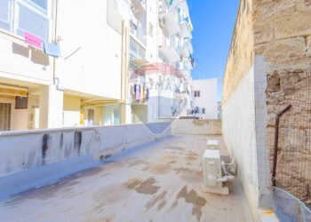 Edificio all\'aperto - Monolocale Via Dalmazia
31, Bari - foto 7