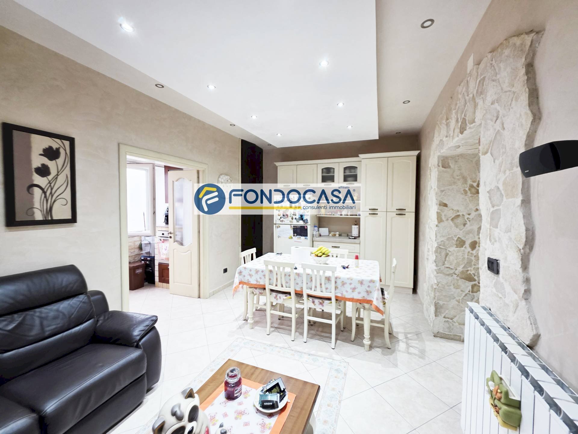 Foto 1 - Trilocale piazza nicolo tommaseo
 
3, Brindisi - foto 1