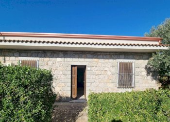 Foto 1 - Casa indipendente Via Grazia Deledda, Nuxis - foto 1