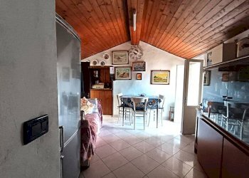 Soggiorno - Independent house via Castello, Rezzo - photo 6