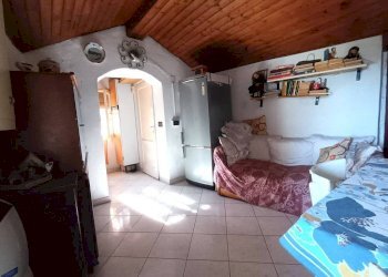 Soggiorno - Independent house via Castello, Rezzo - photo 8