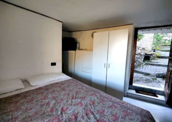 Camera da letto - Independent house via Castello, Rezzo - photo 16