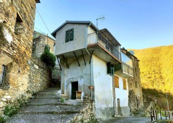 Facciata - Independent house via Castello, Rezzo - photo 20