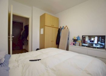Camera da letto - Bilocale via Alba, 67, Mondovì - foto 4