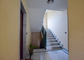 Interno palazzo - Bilocale via Alba, 67, Mondovì - foto 13