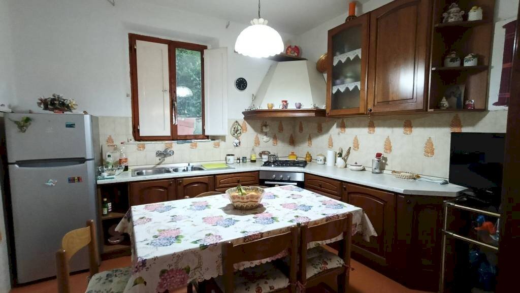 Cucina - Casa indipendente via Don Giovanni Minzoni, Montelupo Fiorentino - foto 3